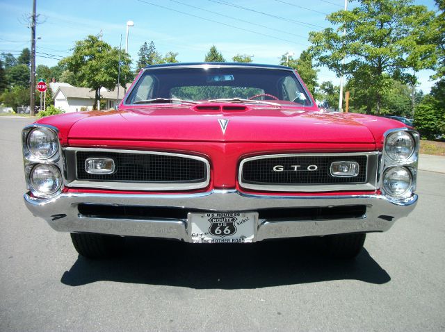 Pontiac GTO 1966 photo 7