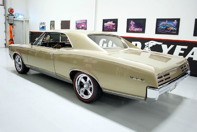 Pontiac GTO 1967 photo 11