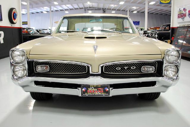 Pontiac GTO 1967 photo 25