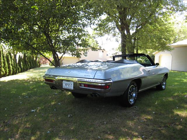 Pontiac GTO 1970 photo 2