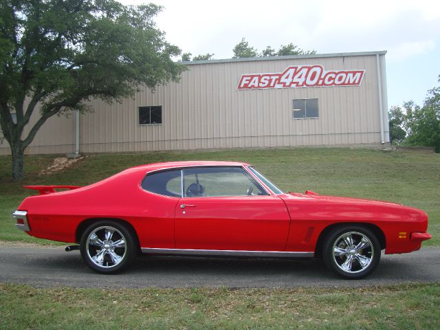 Pontiac GTO 1972 photo 17