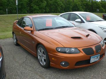 Pontiac GTO 2004 photo 2