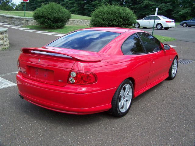 Pontiac GTO 2004 photo 3