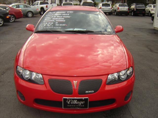 Pontiac GTO 2004 photo 1