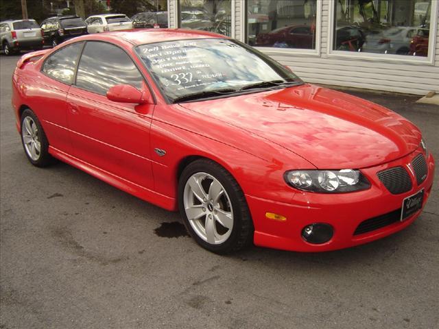 Pontiac GTO 2004 photo 2