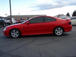 Pontiac GTO 2004 photo 2