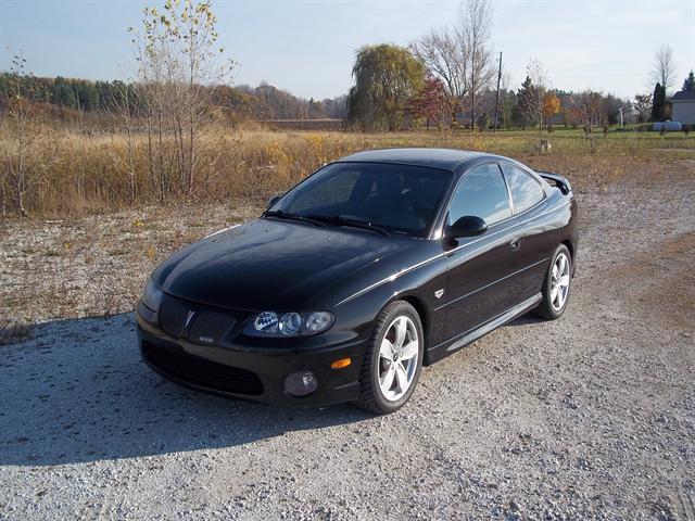 Pontiac GTO Base Coupe