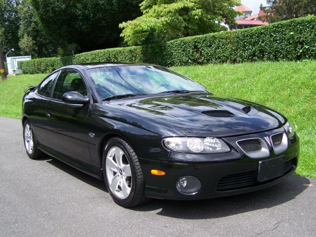 Pontiac GTO 2005 photo 4