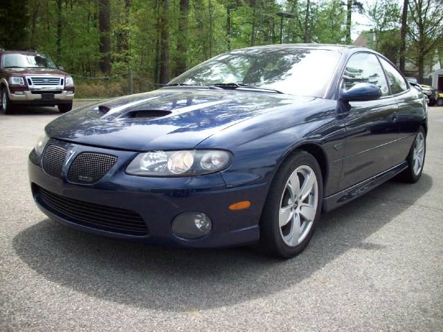 Pontiac GTO 2005 photo 2