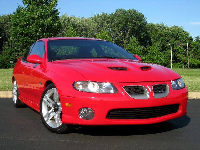 Pontiac GTO 4WD 4dr SUV H3X 4x4 Coupe