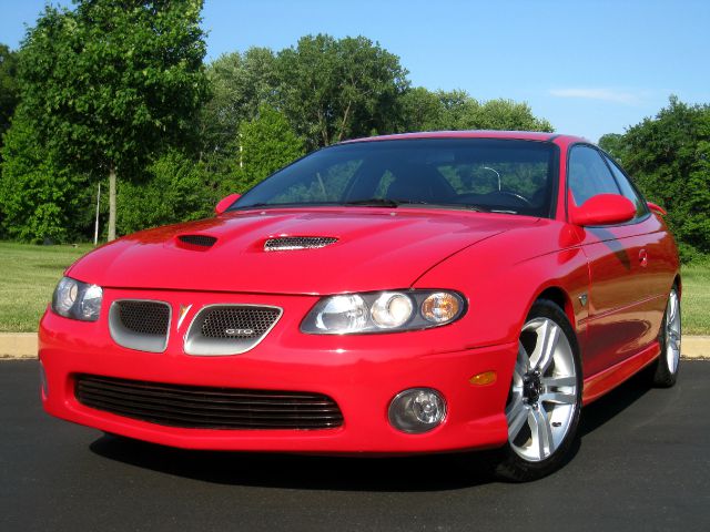 Pontiac GTO 2005 photo 26