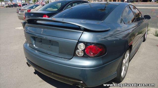 Pontiac GTO 2006 photo 2