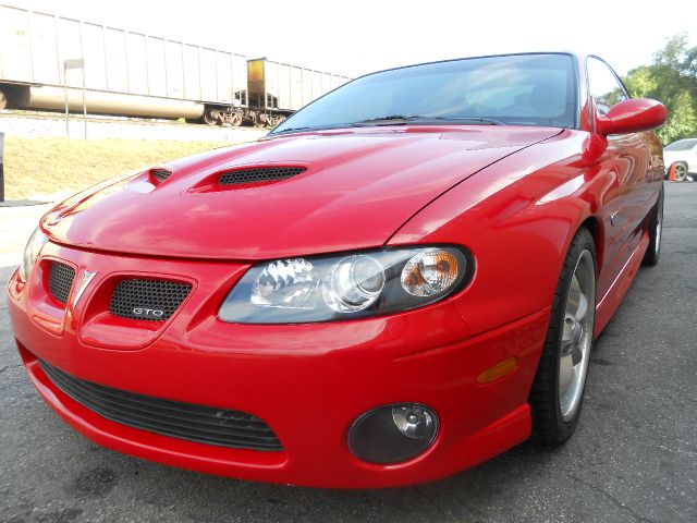 Pontiac GTO 2006 photo 4