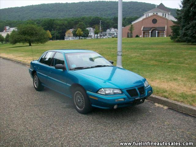 Pontiac Grand Am 1994 photo 1