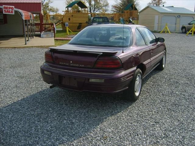 Pontiac Grand Am SE Coupe