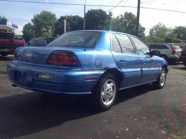 Pontiac Grand Am 1995 photo 22