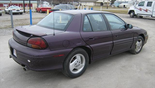 Pontiac Grand Am 1997 photo 1