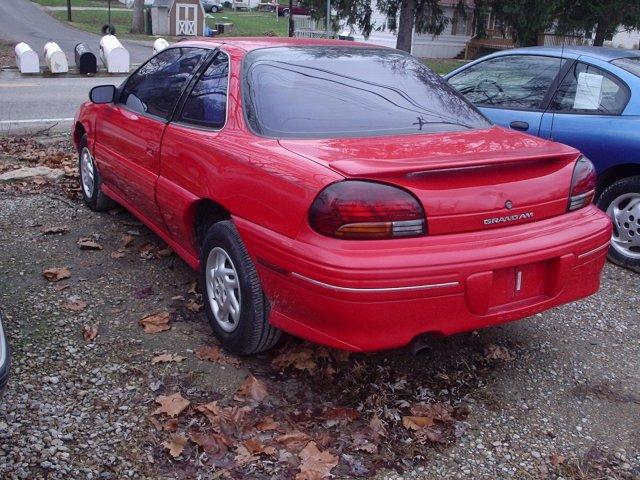 Pontiac Grand Am 1997 photo 2