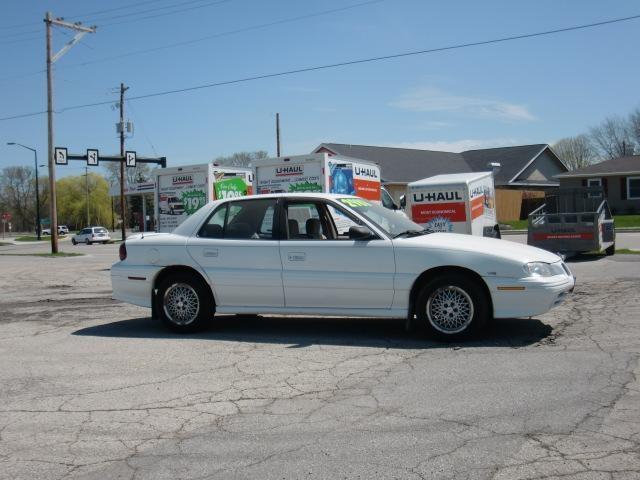 Pontiac Grand Am 1997 photo 1