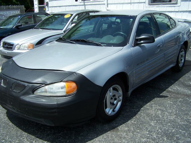 Pontiac Grand Am 1999 photo 2