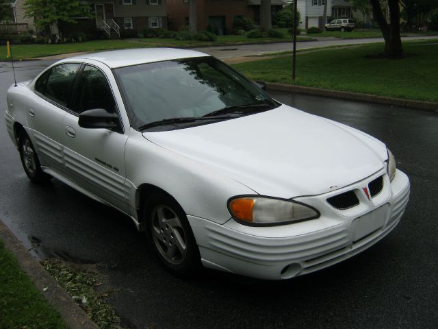 Pontiac Grand Am 1999 photo 1