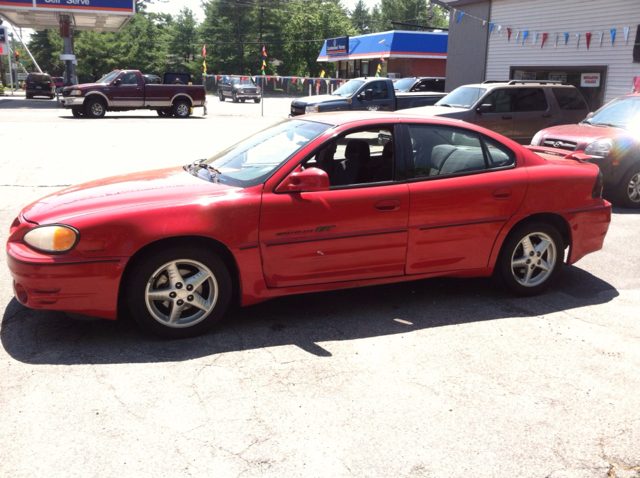 Pontiac Grand Am 1999 photo 1