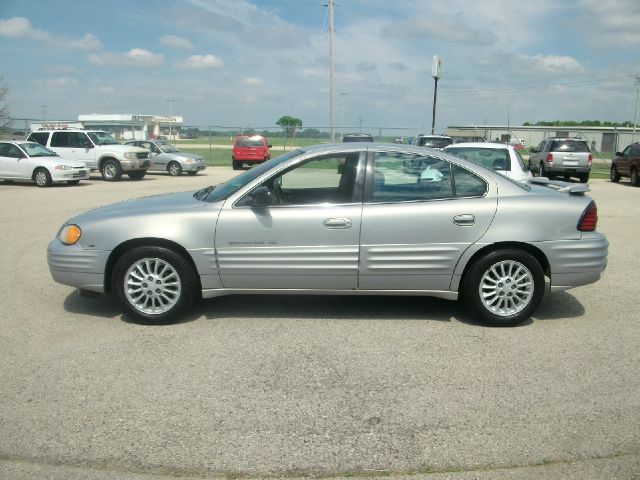 Pontiac Grand Am 1999 photo 3