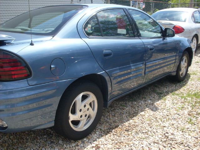 Pontiac Grand Am 1999 photo 2