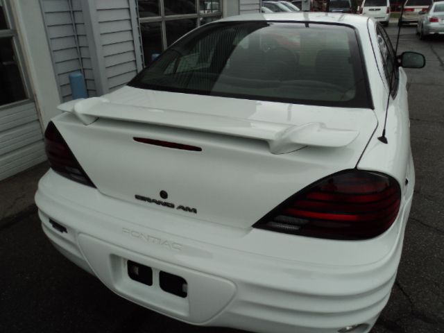 Pontiac Grand Am 1999 photo 10