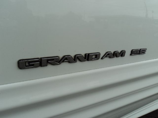 Pontiac Grand Am 1999 photo 12