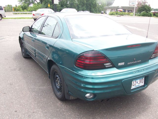 Pontiac Grand Am 1999 photo 1