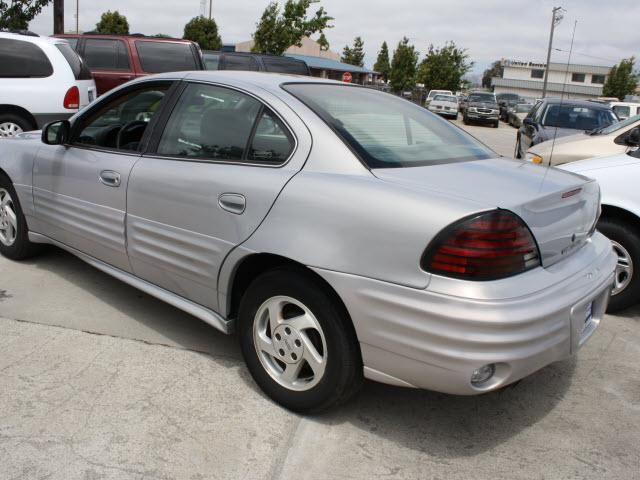 Pontiac Grand Am 2000 photo 2