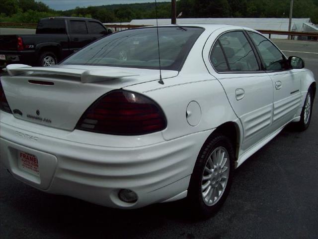 Pontiac Grand Am 2000 photo 2