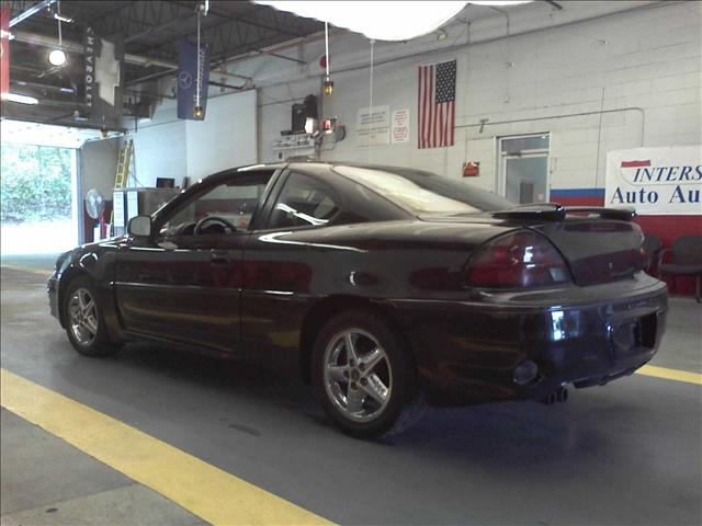 Pontiac Grand Am 2000 photo 2