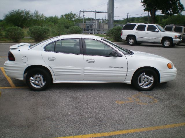 Pontiac Grand Am Sport -5 Speed-stick-4x4 Sedan