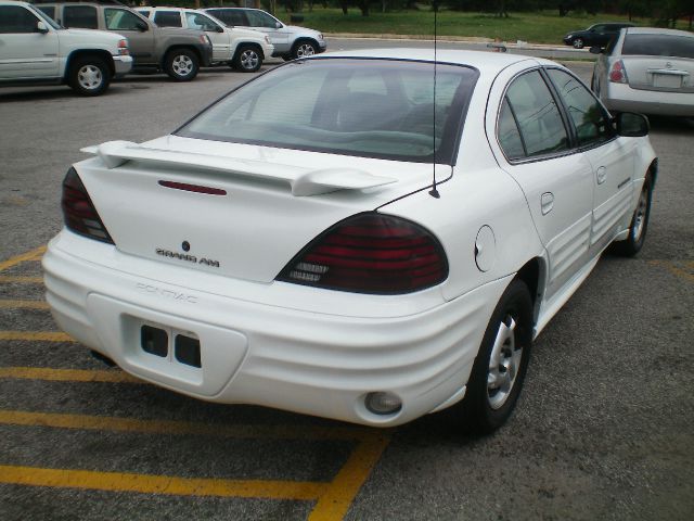 Pontiac Grand Am 2000 photo 10