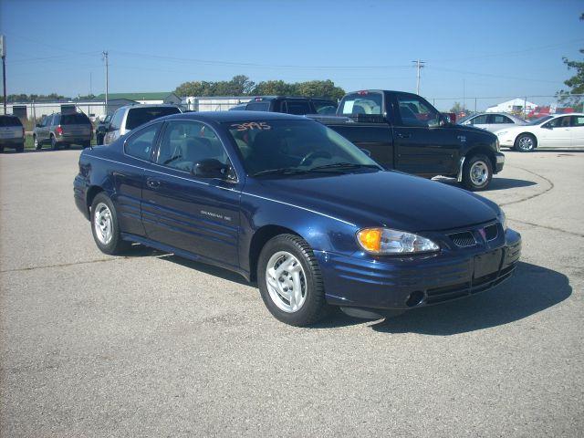 Pontiac Grand Am 2000 photo 1