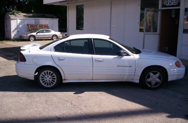 Pontiac Grand Am 2000 photo 1