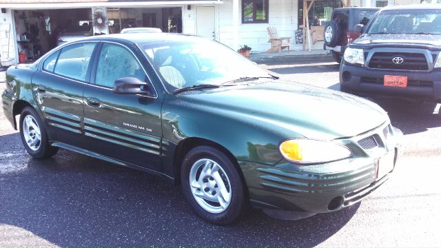 Pontiac Grand Am 2000 photo 2