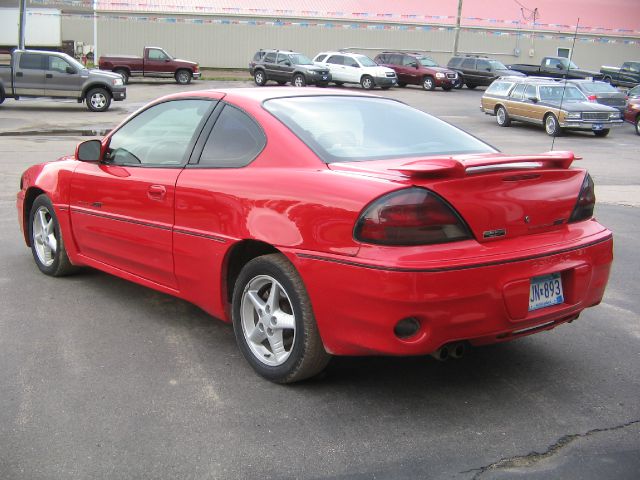 Pontiac Grand Am 2000 photo 2