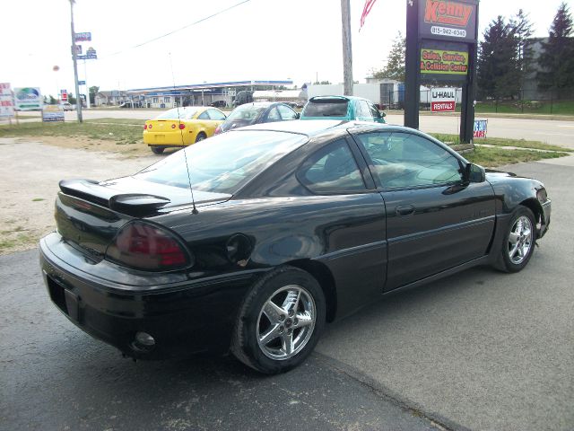 Pontiac Grand Am 2000 photo 2