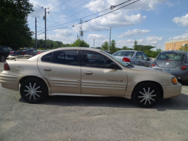 Pontiac Grand Am 2001 photo 1