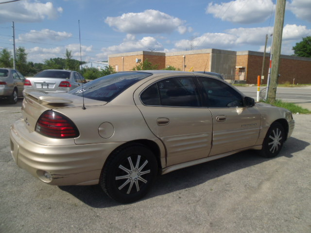 Pontiac Grand Am 2001 photo 2