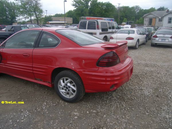 Pontiac Grand Am 2001 photo 1