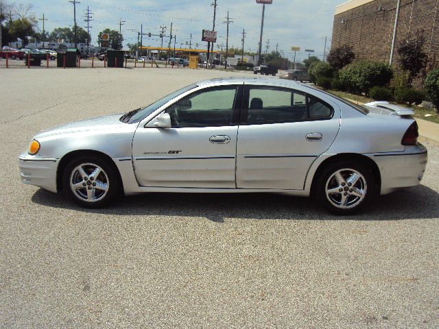 Pontiac Grand Am 2001 photo 1