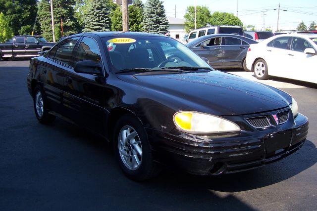 Pontiac Grand Am Lariat Super CREW Sedan