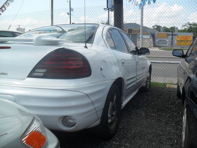 Pontiac Grand Am 2001 photo 2