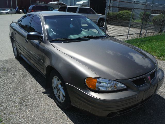 Pontiac Grand Am 2001 photo 2