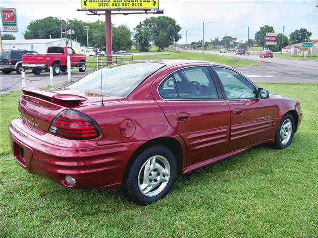 Pontiac Grand Am 2001 photo 1