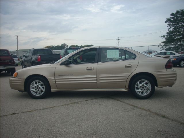 Pontiac Grand Am Lariat Super CREW Sedan